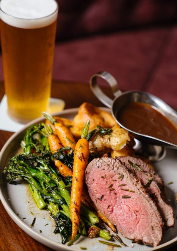 Sunday Roast at Sundowner Hotel